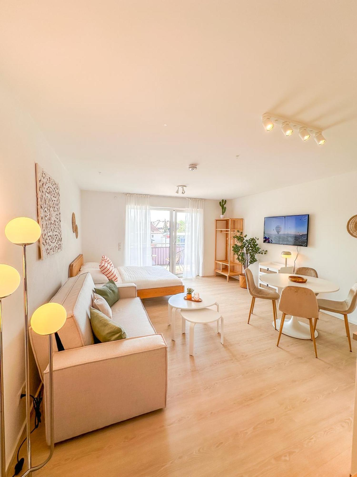 Thesunset Club - Studio II - Kueche - Balkon - Parken Memmingen Dış mekan fotoğraf